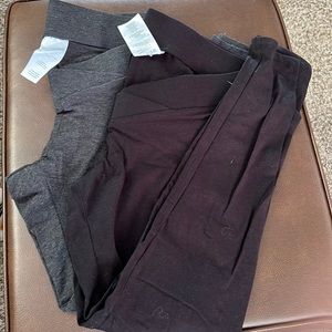 Set of two under bump maternity leggings.